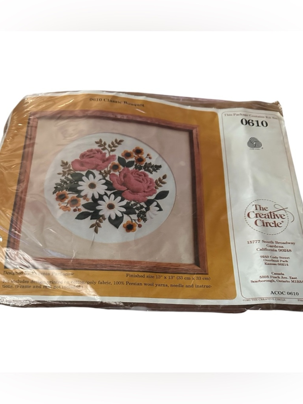 The Creative Circle Vintage "Classic Bouquet" Crewel Embroidery Kit (Kit #0610)
